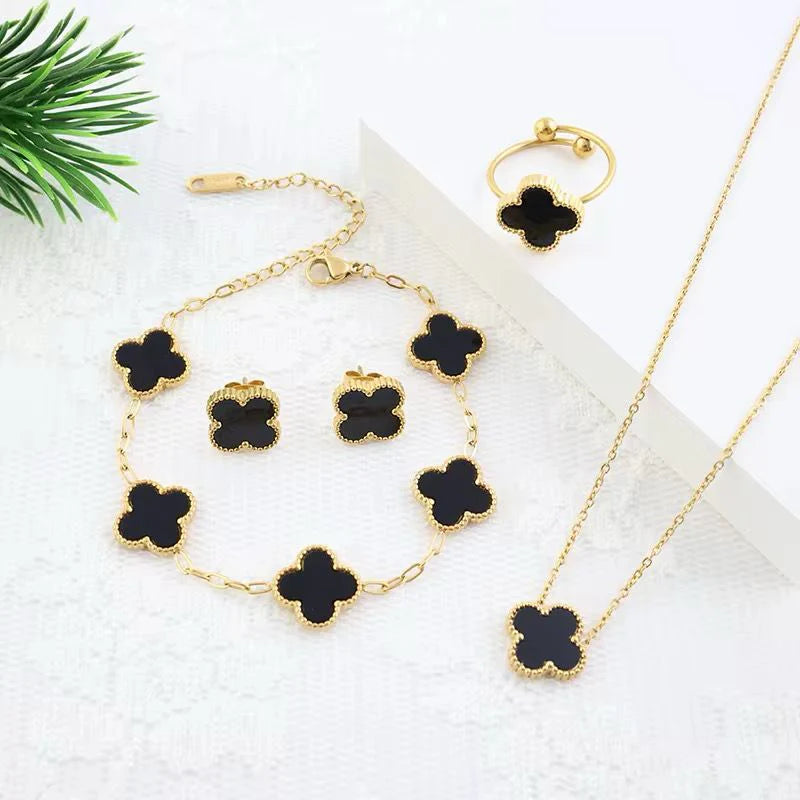 Complete Set Clover (Chain Bracelet + Necklace + Ring + Tops)