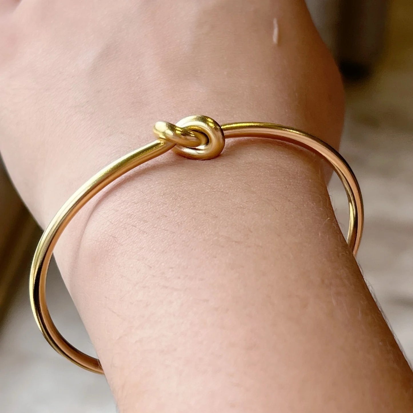 Knot Handcuff - Stainless Steel