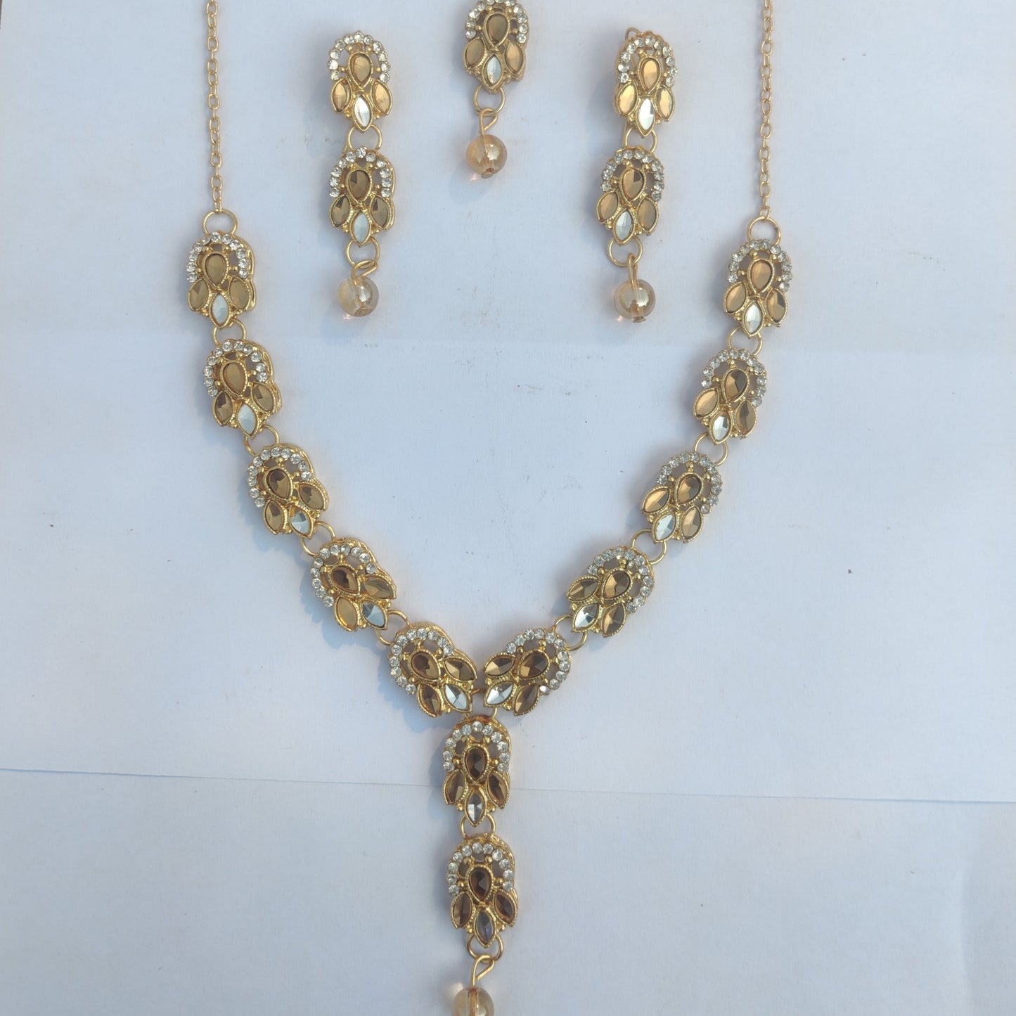 V Shaped Leaf Set (Necklace + Earrings + Head Ornament) - Cultural Handmade