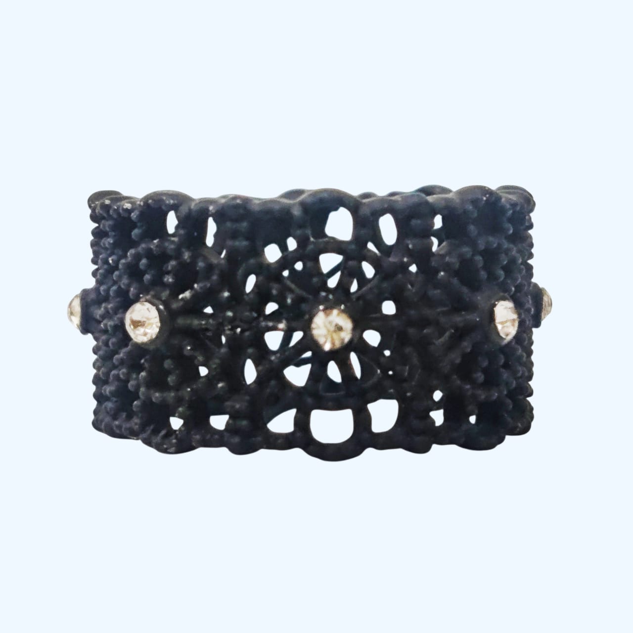 Black Flower Pattern Ring - China Gold