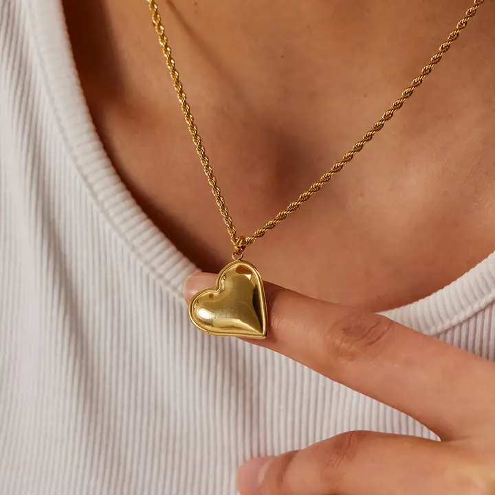 Mettle Heart Necklace - Stainless Steel
