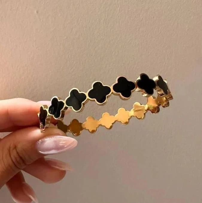 Black Clover Linked Handcuff - Stainless Steel