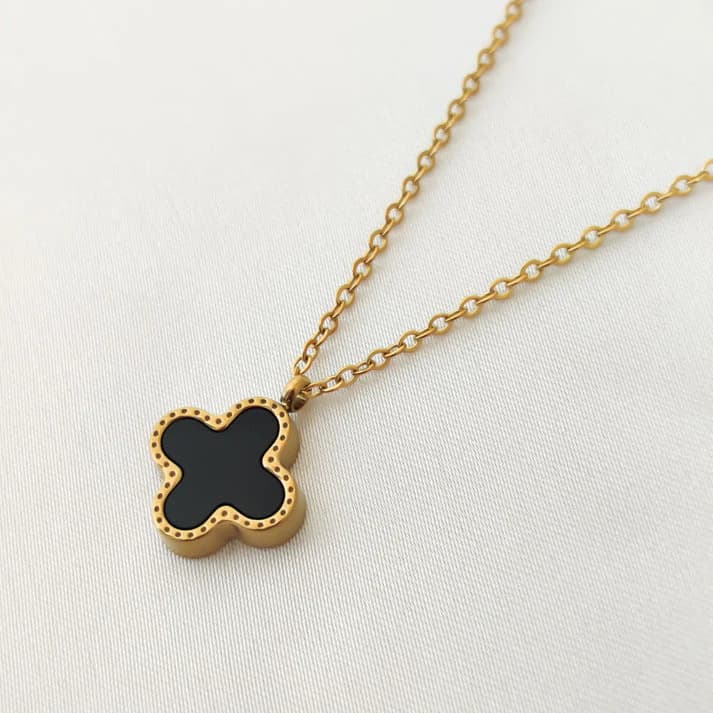Four Leaf Clover Necklace - Stainless Steel