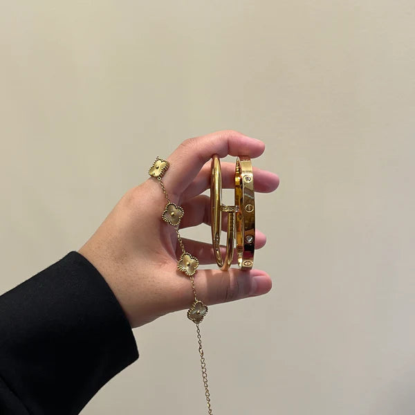 3 Bracelets (Cartier + Screw Nail + Golden Clover)