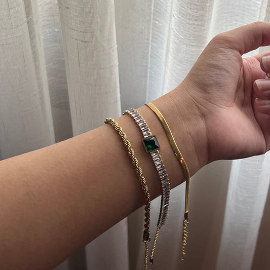 3 Bracelets (Snake + Emerald + Milas)