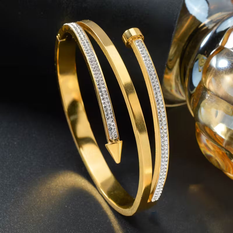 Screw Nail Studied Row Bracelet - Stainless Steel