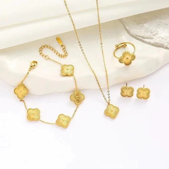 Complete Golden Set Clover (Chain Bracelet + Necklace + Ring + Tops)