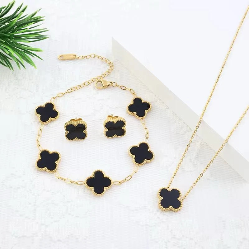 Set Clover (Chain Bracelet + Necklace + Tops)