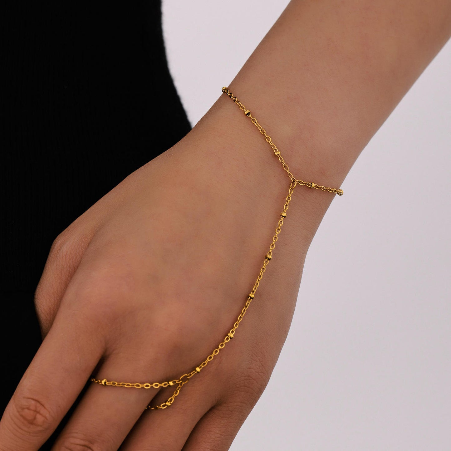 1 Slim Beads Chain Bracelet