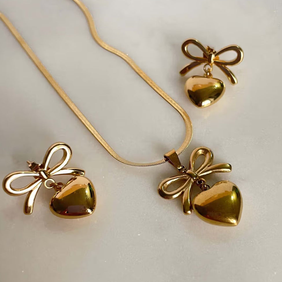 Bow Heart (Necklace + Tops)