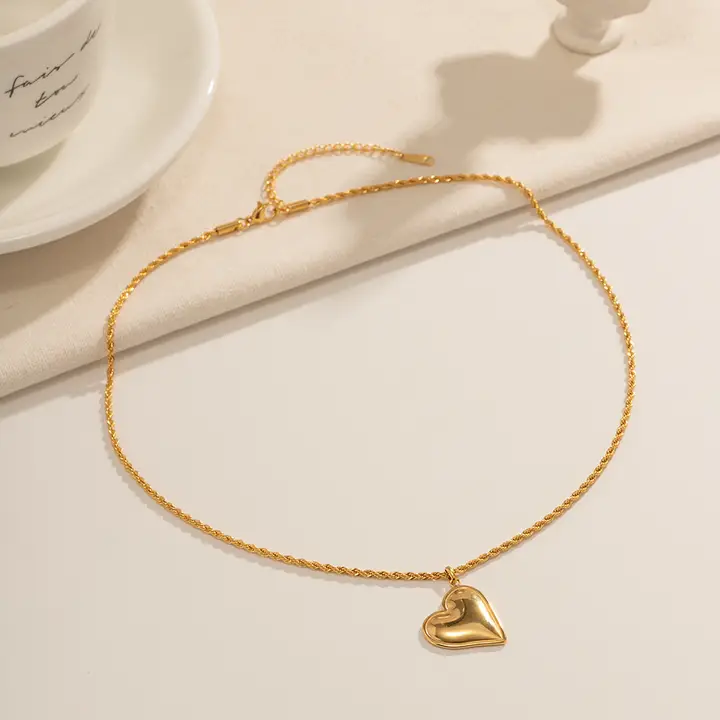 Mettle Heart Necklace - Stainless Steel