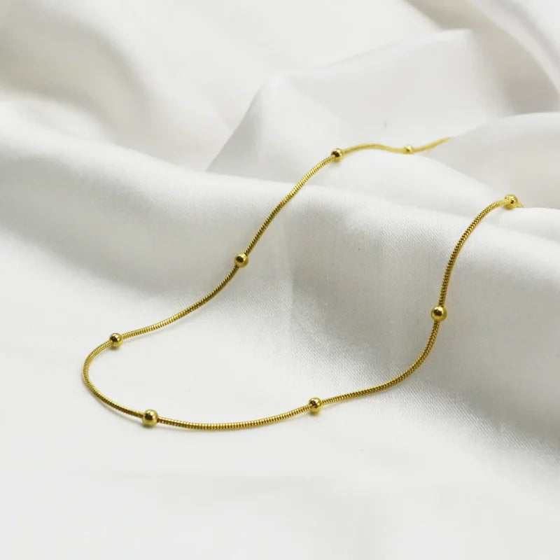 Simple Beads Necklace