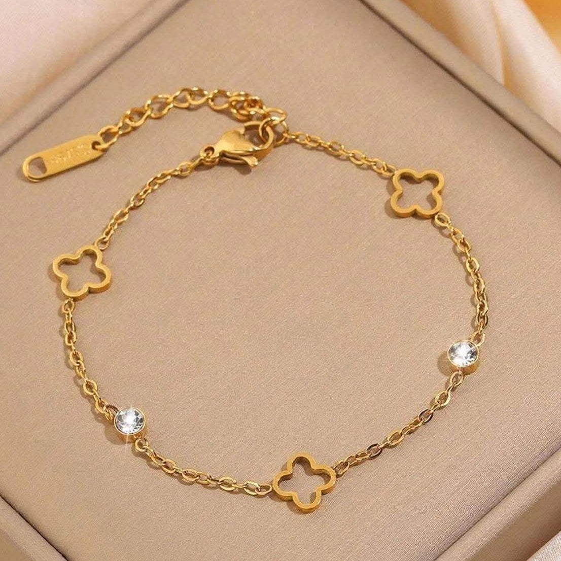 Crystal Hollow Clover Bracelet - Stainless Steel