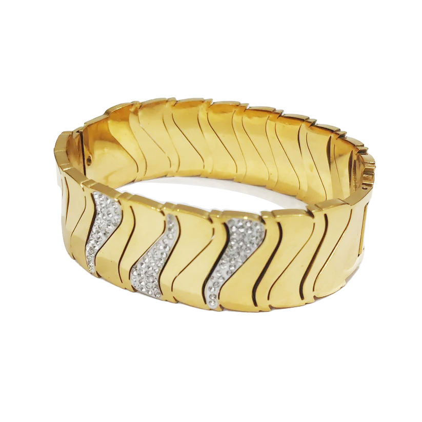 Stud Waves Handcuff - Stainless Steel